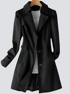 Trench-coat beige pour femme au design contemporain