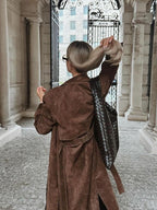 Trench-coat longue marron pour femme, idéale pour l'automne et l'hiver