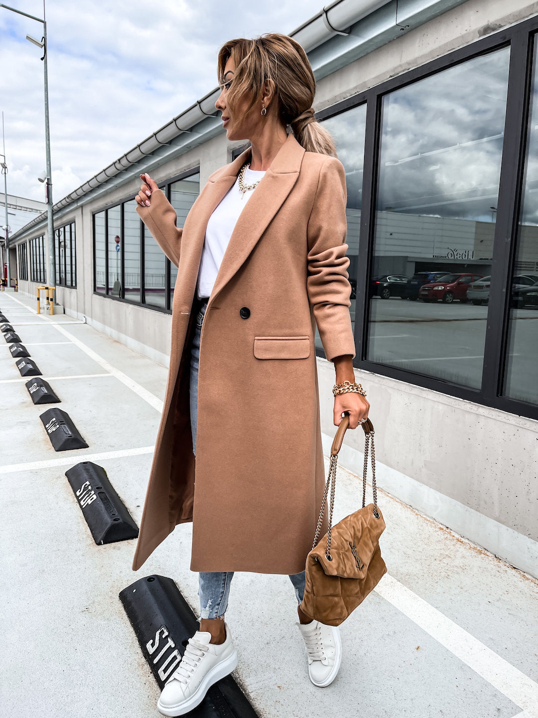 Trench-coat en laine – Long manteau croisé en laine mélangée pour femme
