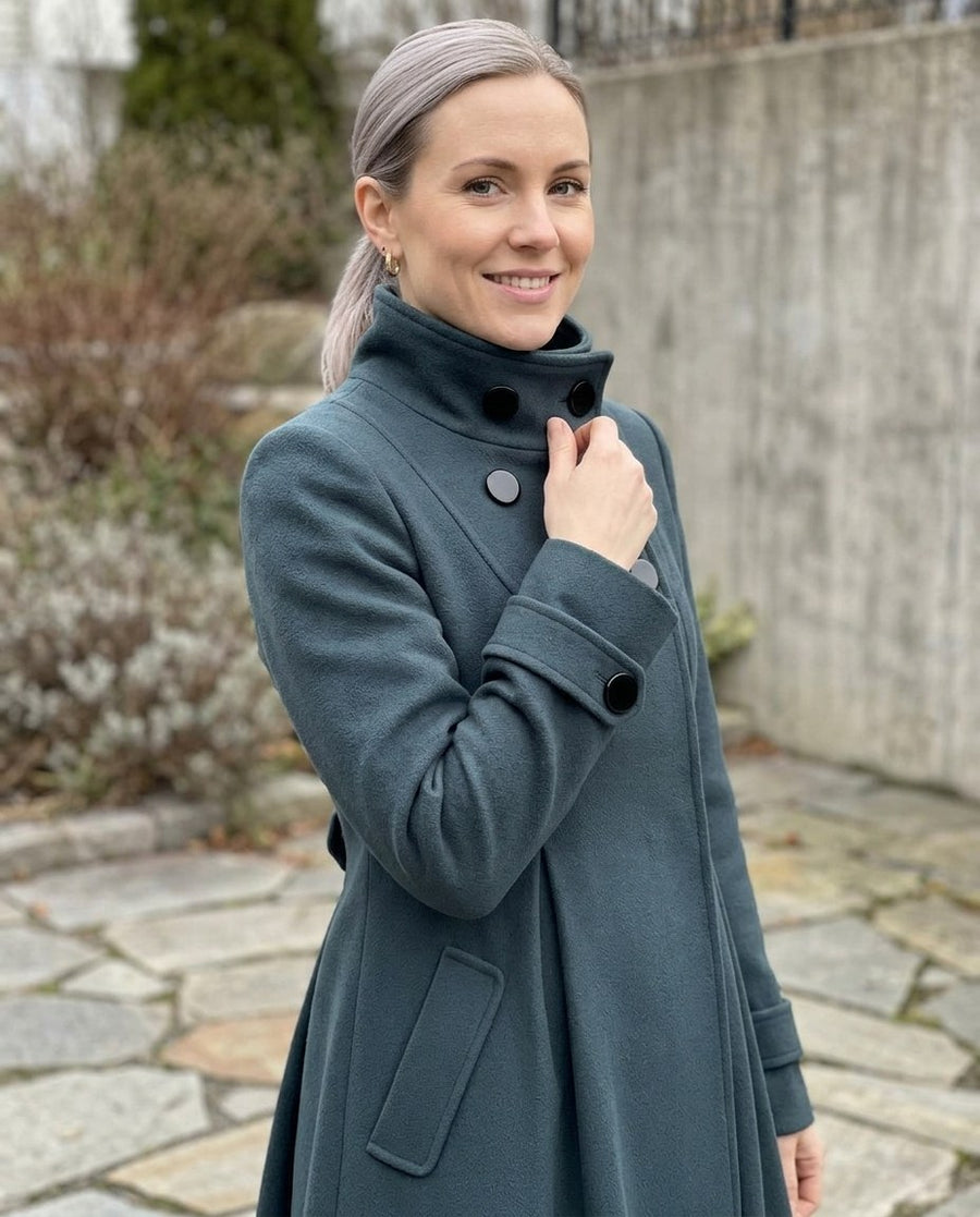 Jackor för kvinnor, dress coat i mörkgrå, stylinginspiration närbild på materialet