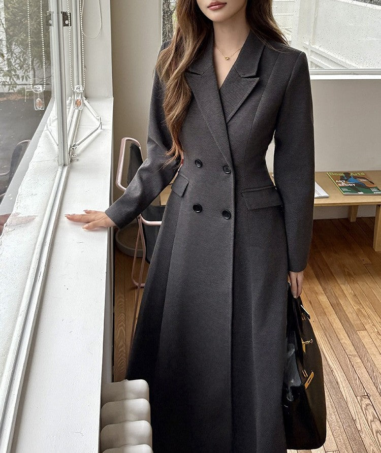 Trench-coat longue pour femme à double boutonnage classique