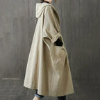 Maren, oversized trenchcoat i khaki, från sidan